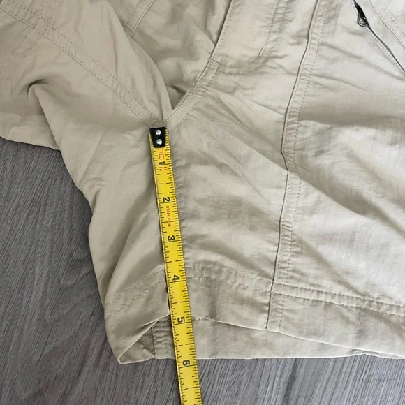 Women’s Hiking Shorts Royal Robbins Size 6 Nylon Utility Travel Outdoor Pockets - Picture 6 of 8